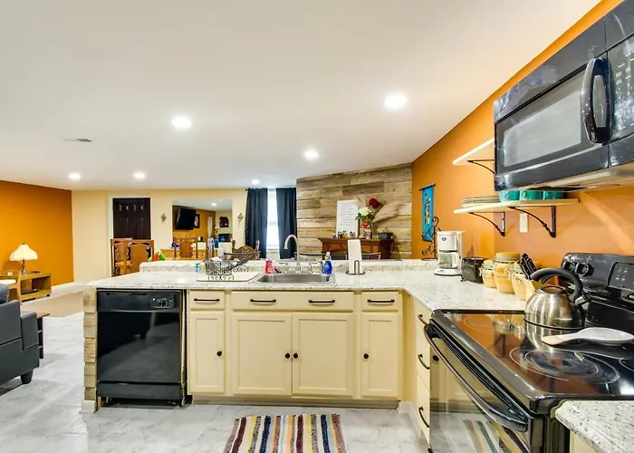 Hike, Golf & Relax! Virginia Family Getaway