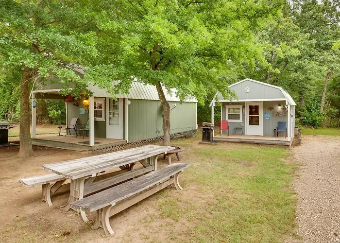 Lake Fork Studio Cabin W/ Dock + Boat Ramp!