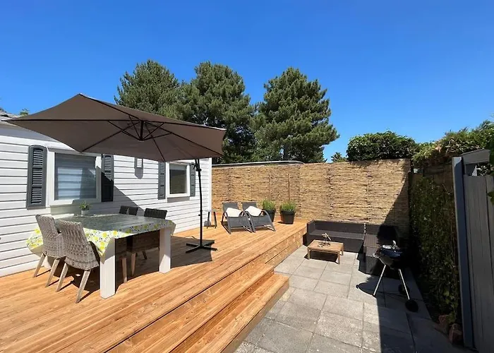 Chalet In Ouddorp Nabij Strand.