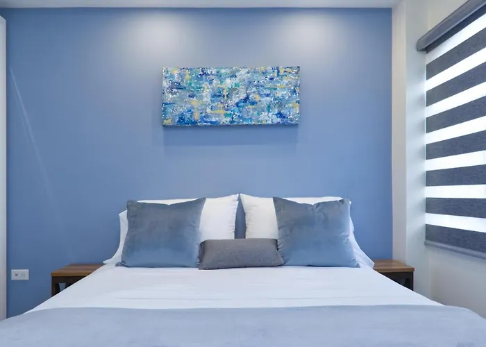 The Cozy Condo - A Modern Retreat