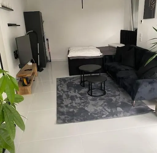 Stilvolle 1-Zimmer Wohnung Mit Terasse Nahe Therme Und Prezero Arena