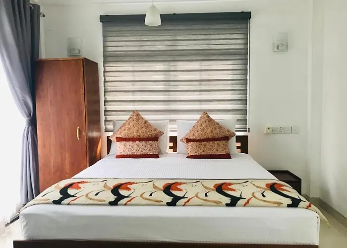 Kandy Traveller'S Cottage