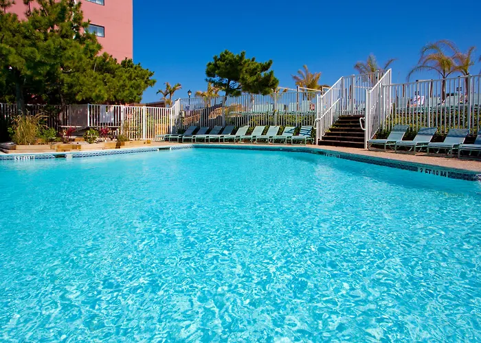 Holiday Inn By Ihg