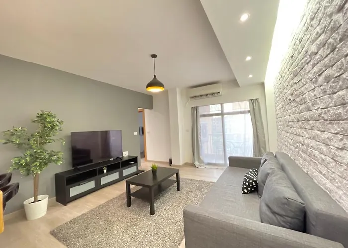 Madinaty Stylish Furnished 1 Bedroom Apartment-شقة فندقيه للايجار مدينتي