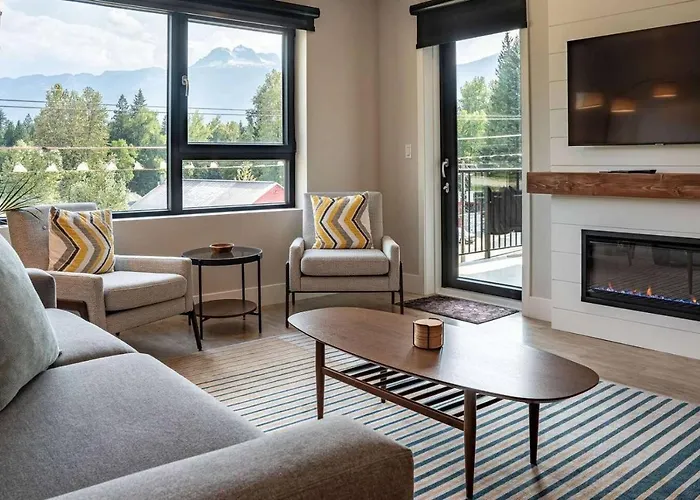 Northern Exposure By Revelstoke Vacations