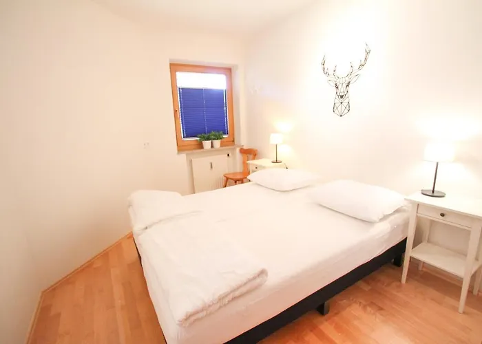 Ferienwohnung 77 - Top 23