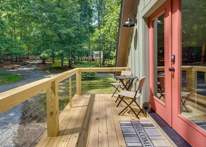 Dog-Friendly Mills River Retreat Near Hiking!