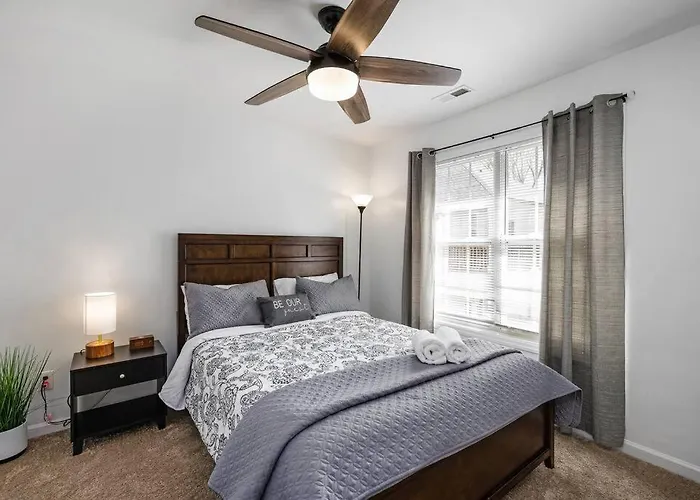 Dt/2 Spacious 3Br Suites/Freeparking/Selfcheckin
