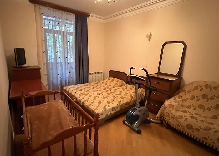 Shirvanzade Apartment