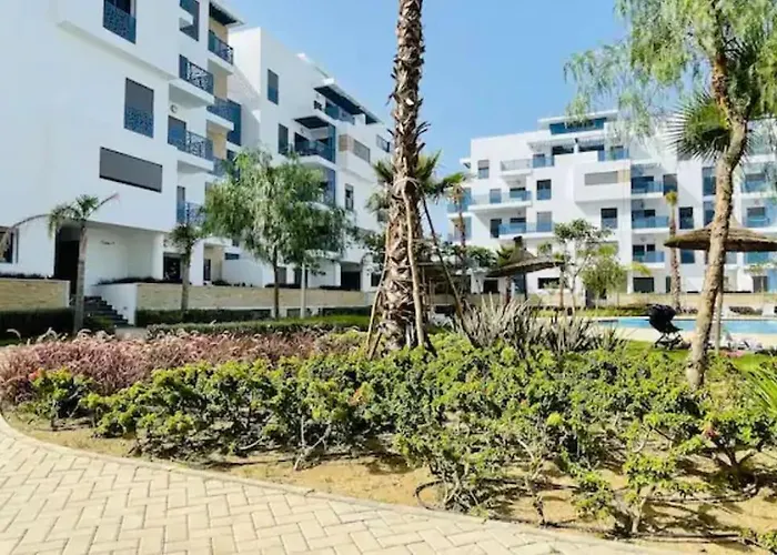 Luxus-Unterkunft Mit Bergblick!