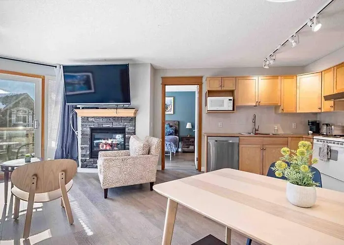 Lux 2Br 5Bd Suite Mountain View!