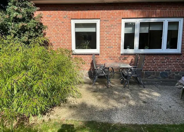 Feddersen Living Grosse Ferienwohnung - Garten - Terrasse - Smart Tv - Netflix