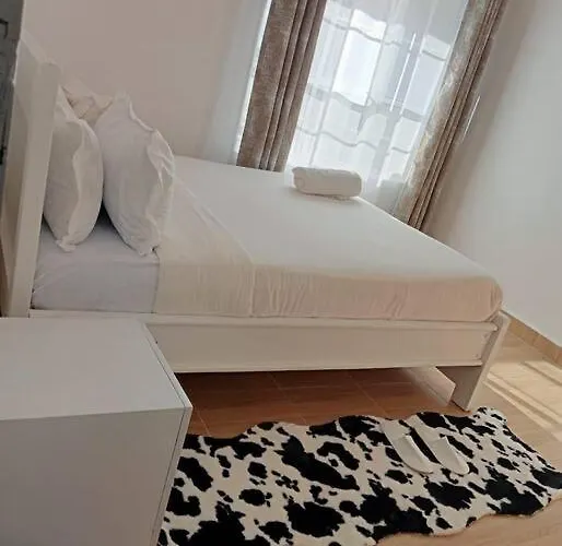 Exquisite 1Br Apartment Along Eldoret-Kisumu Road Close To Eldoret Polytechnic