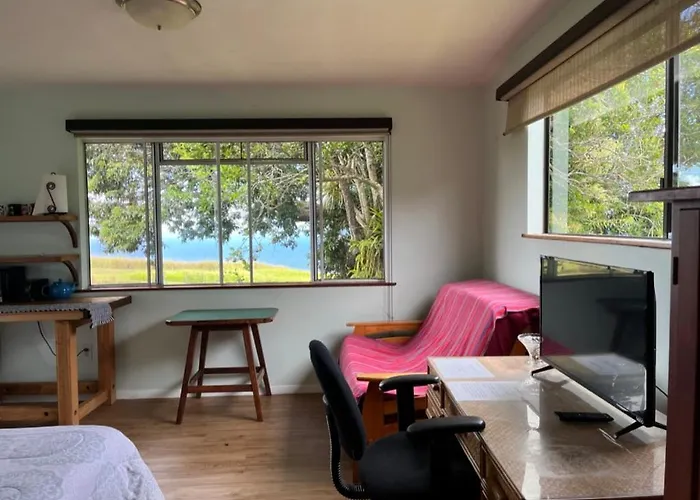 Waipio Studio Apartment