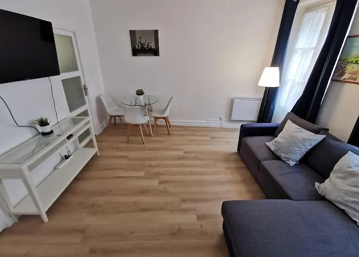2Min Rer - St Germain En Laye Hyper Center - Wei&Pei Apartment