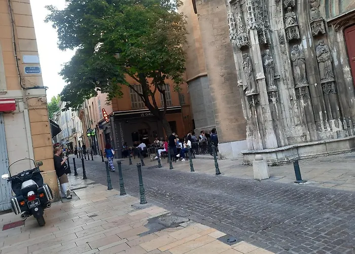 Studio cathédrale centre Aix-en-Provence