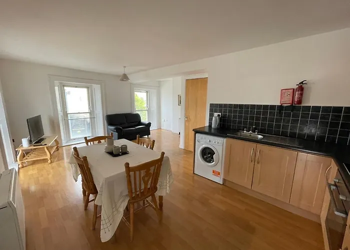 Bridge View Apartment