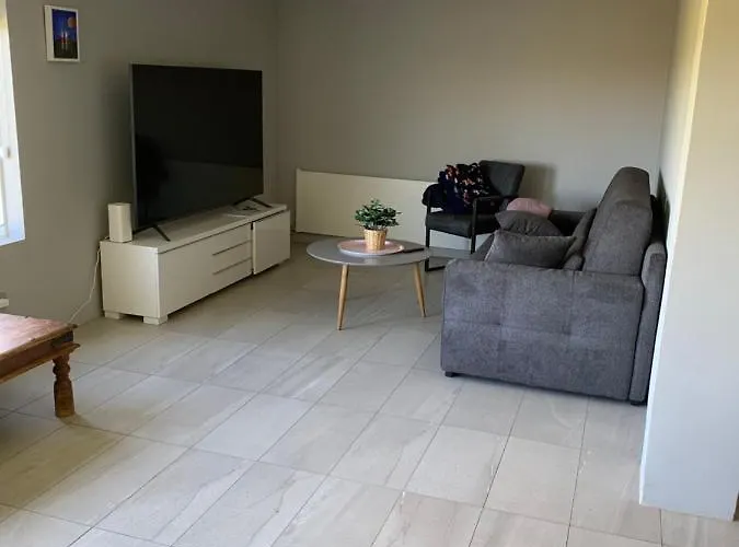 Mengi Apartments Keflavik