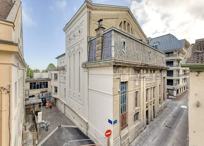 Appartement Hyper Centre Evian - Cote Theatre