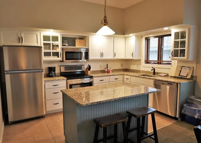 Bay Colony Unit 772 - Upper Level