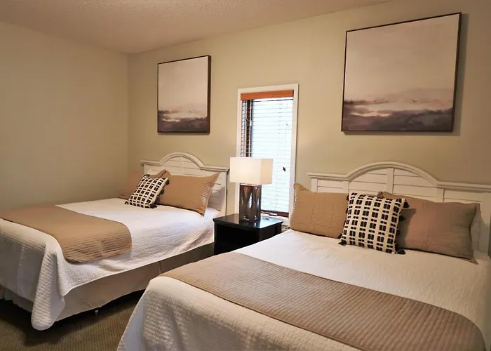 Bay Colony Unit 772 - Upper Level