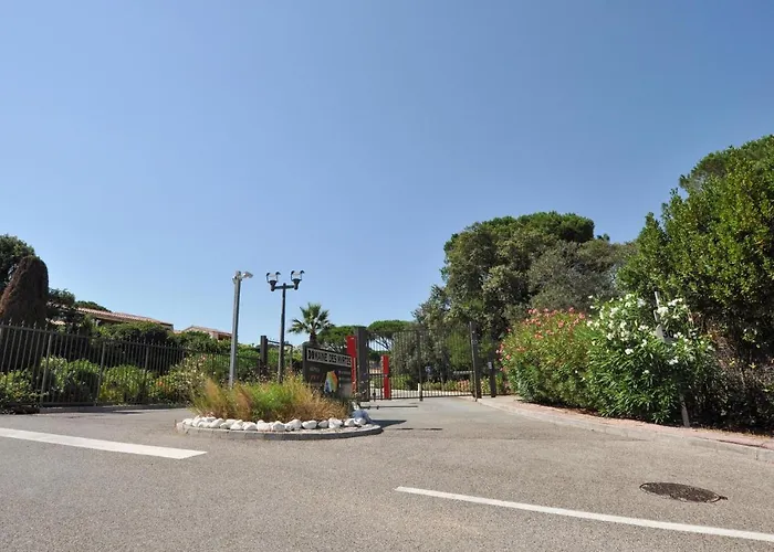 1 Bedroom Gorgeous Apartment In Sainte-Maxime