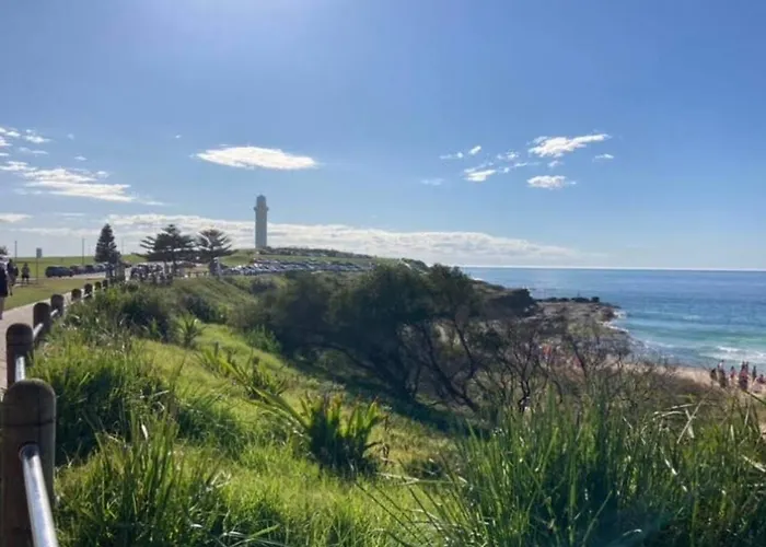 North Beach Escape - Balcony Sunrises And Ocean Walks
