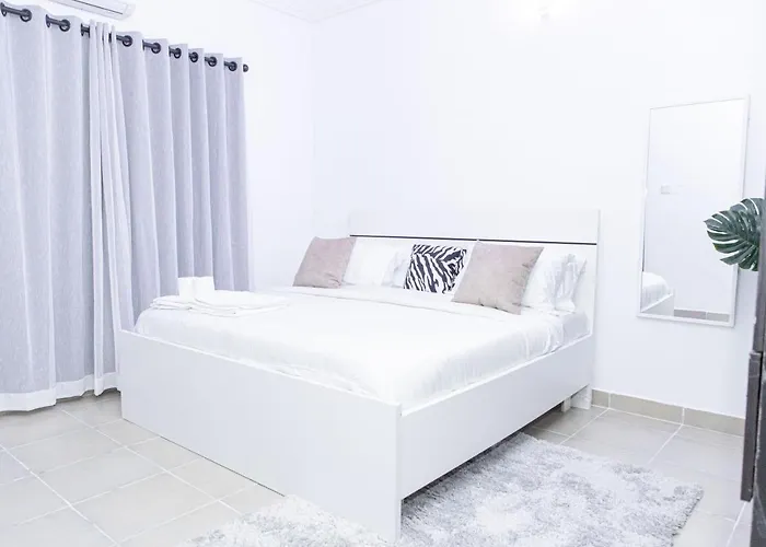 Novara Apartments