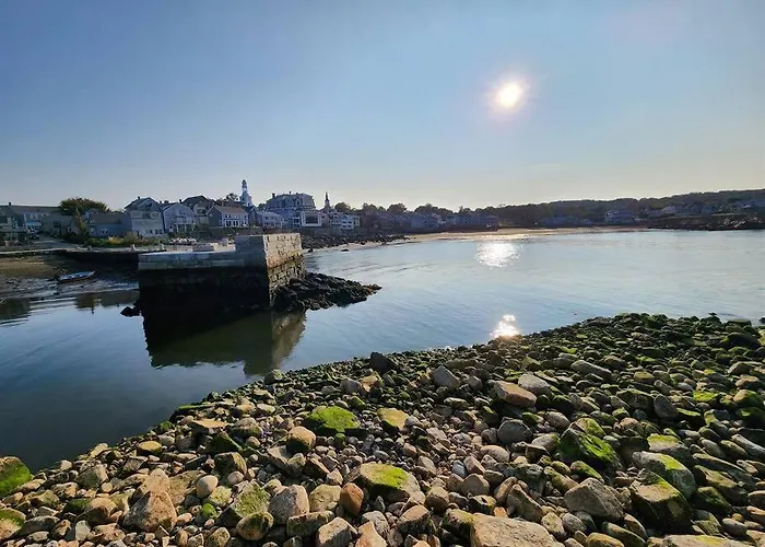 The Orca Suite- Bearskin Neck Rockport- Steps To All