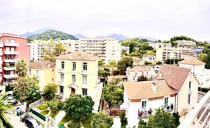 L'Exotique