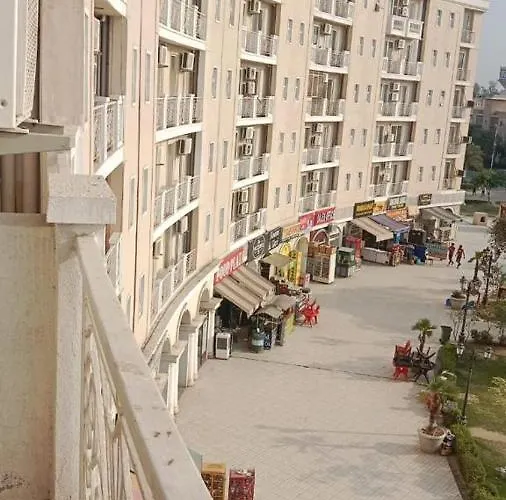 Omaxe Krishna Luxury Stays