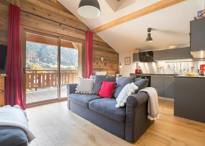 Stunning 2 Bedroom Duplex, 10 Min Walk From Centre