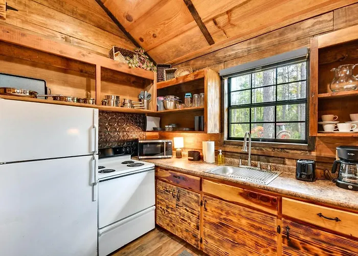 Angler'S Getaway! 'Rustic Cabin' On Lake Eufala