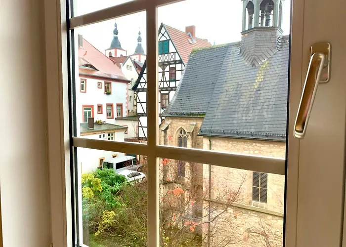Heimat: Cozy Altstadt Apartment with Netflix & WLAN