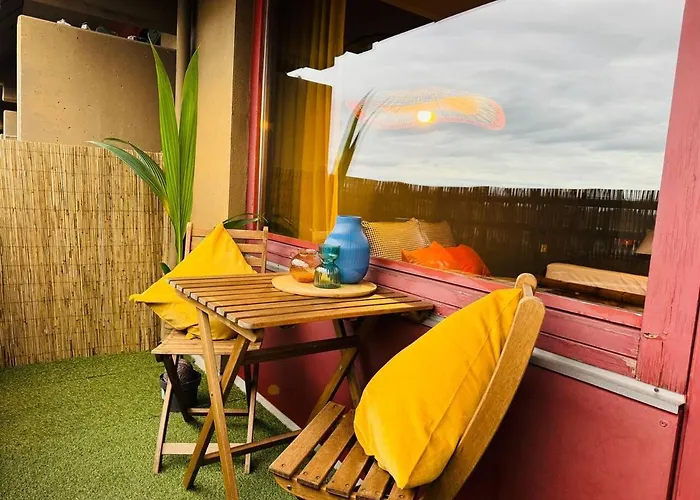 Klassen Stay - Design Studio In 11 Etage - Tolle Aussicht - Sauna, Pool - Netflix