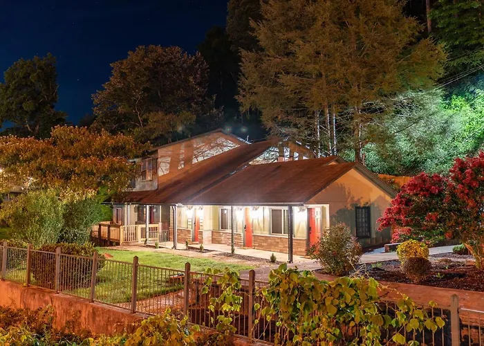 Newly Remodeled Motel In Gatlinburg!