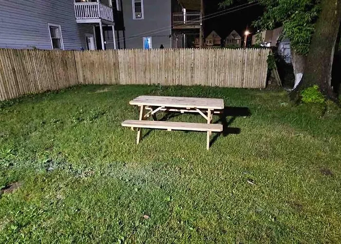 Two Bedrooms With Parking & Washer/Dryer