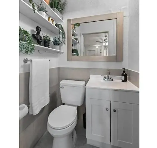 Inviting Oasis - Cozy, Spotless, And Comfortable Room
