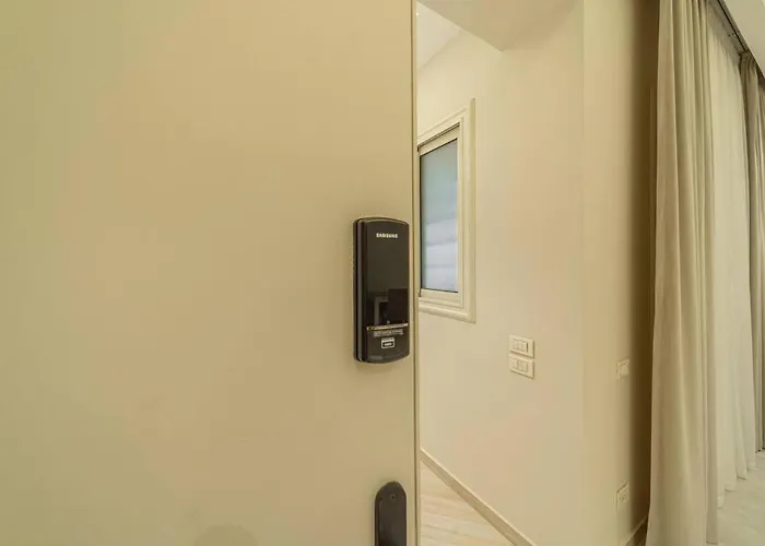 Luxurious One-Bedroom Suite Pyramids Giza