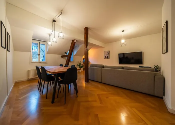 Old Town Apt In The Heart Of Thun With Garden