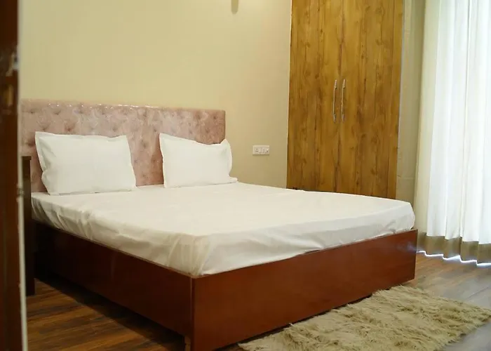 Harmony Haven - Luxurious 3 Bhk Haven For All