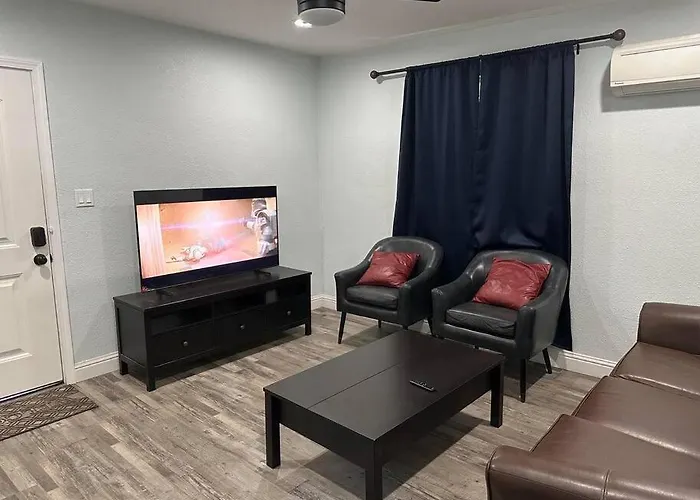 Guest House Near Ucd Med. Center