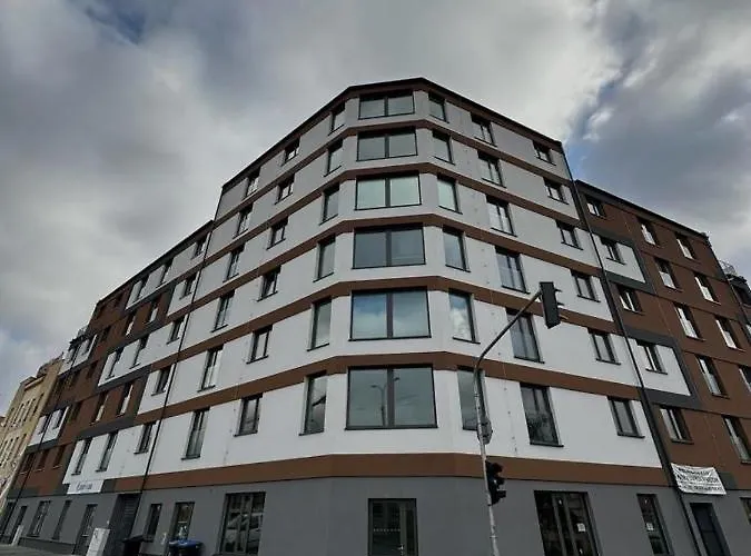 Sky Apartments 508