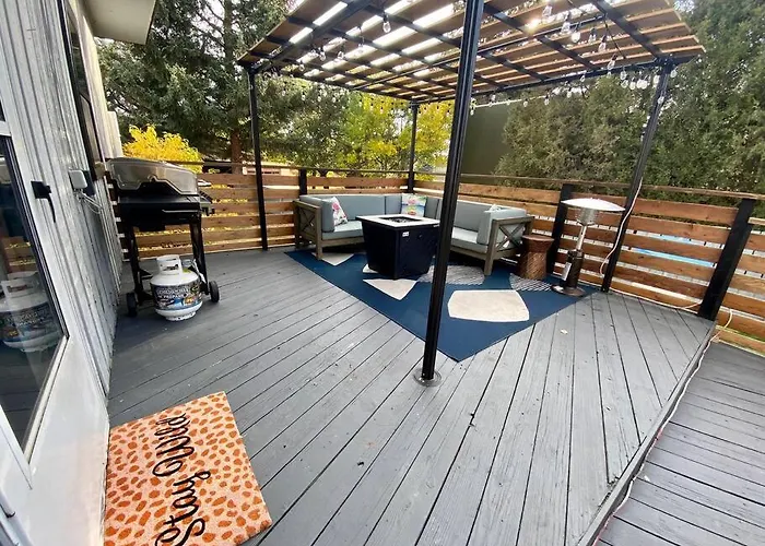 Mid Century Modern Montana Dream Home