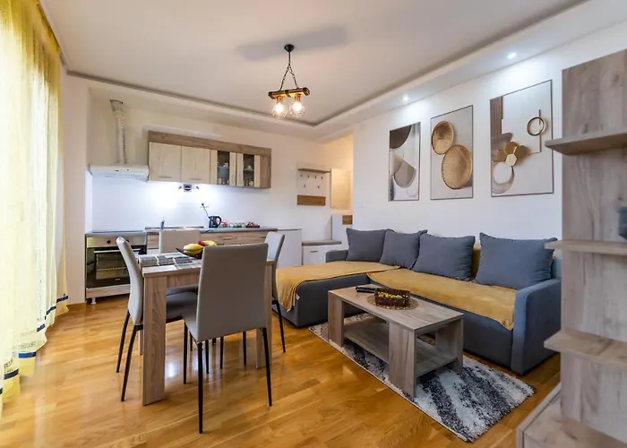 Apartmani Oktobar 06