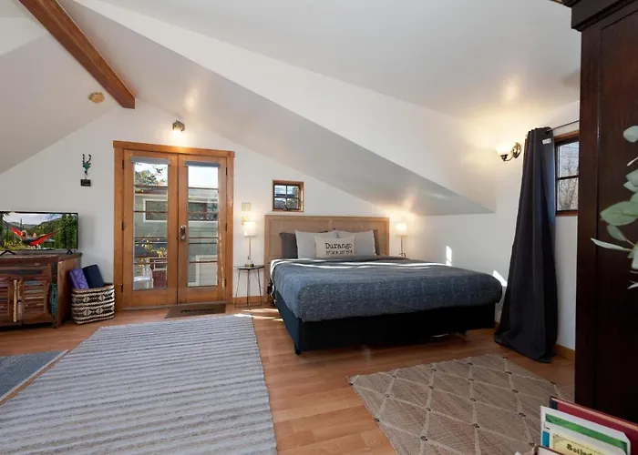 325 E. 4Th Avenue