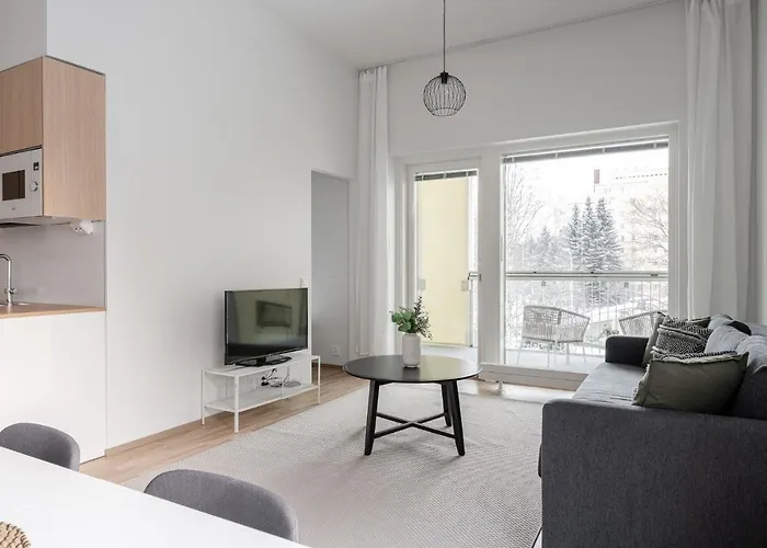 Spacious 2Br At Tammela Stadium - Sauna & Balcony