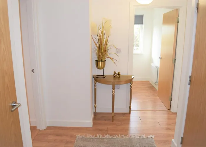Urban Gem Apartment- Free Parking