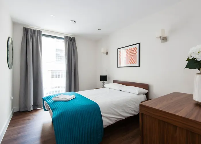 Twyne House Apartments