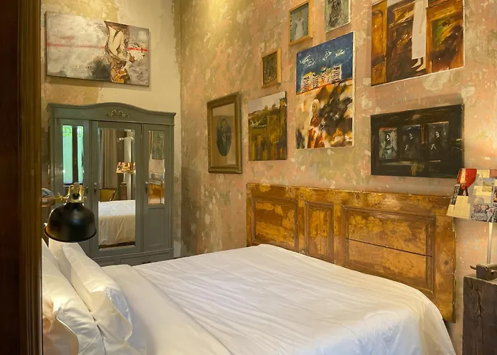 Brody House - Boutique